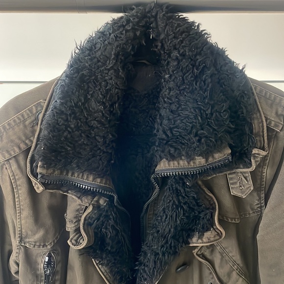 Rogue winter jacket. - Picture 2 of 4